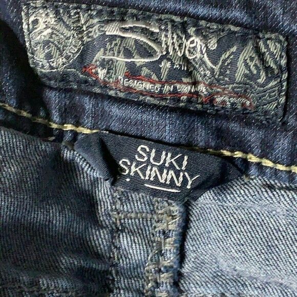 Silver Jeans Suki Skinny 28 Dark Wash Mid Rise Curvy 5 Pocket Embroidery Stitch - Picture 5 of 6